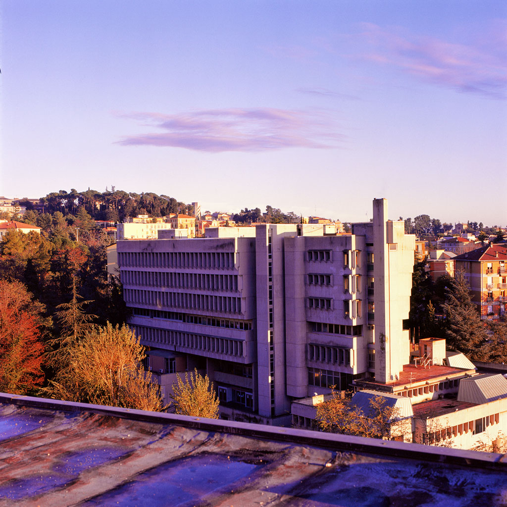 The gray building by Jacopo Caggiano