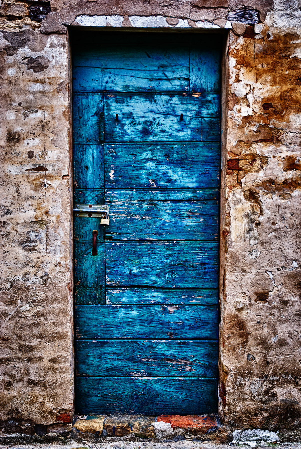 The blue door